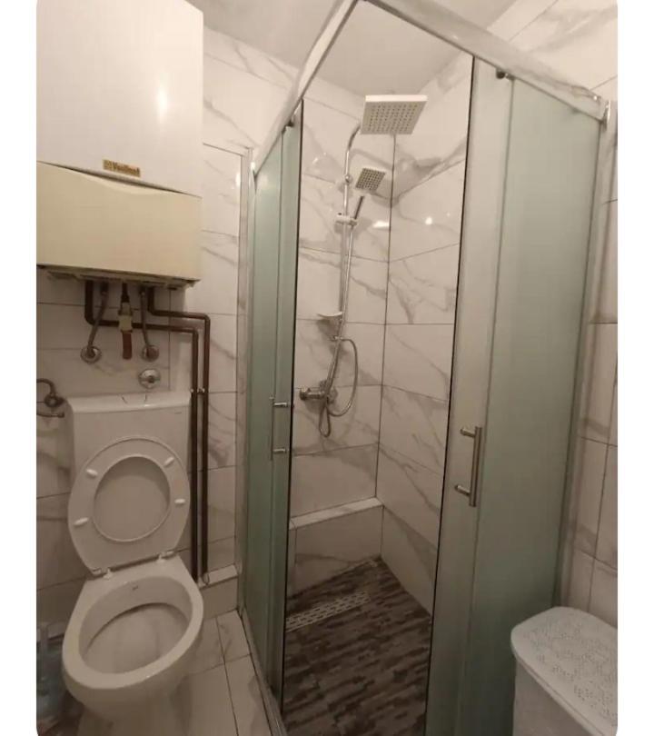 Apartmán Garden Free Parking SJJ Pokoj fotografie