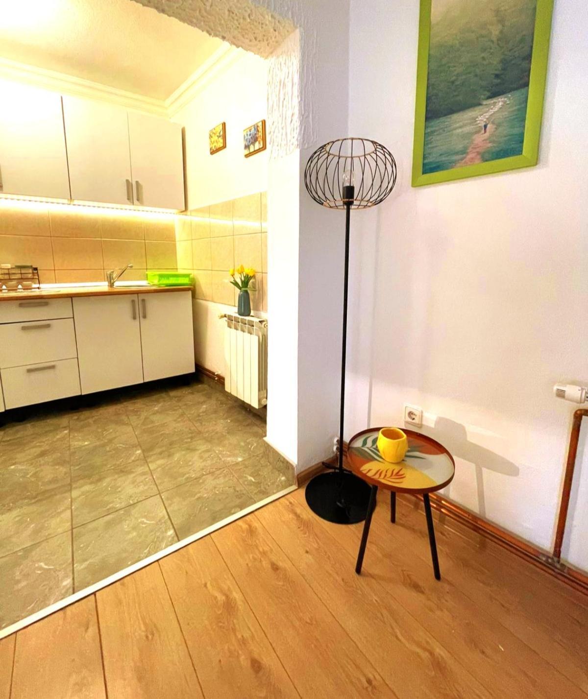 Apartmán Garden Free Parking SJJ Pokoj fotografie