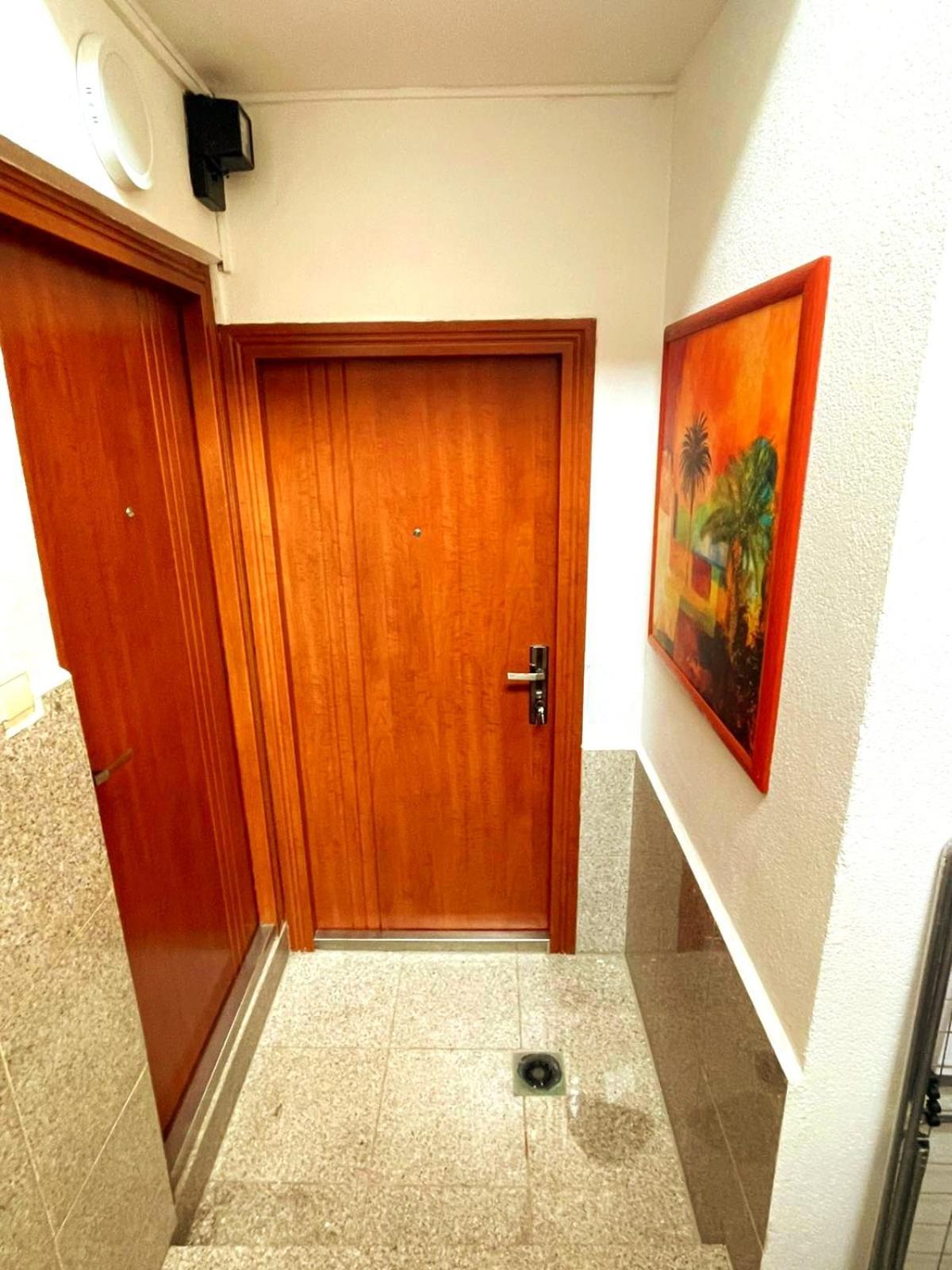 Apartmán Garden Free Parking SJJ Pokoj fotografie